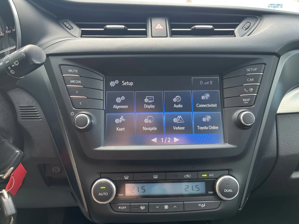Toyota Avensis – foto 13