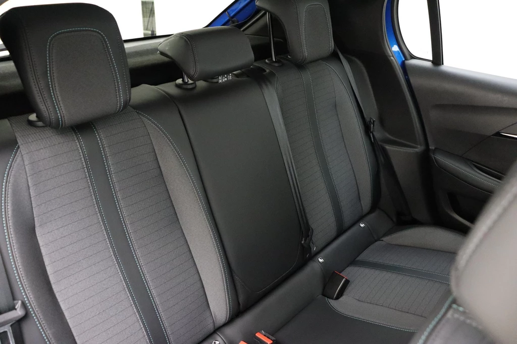 Peugeot 208 – foto 16