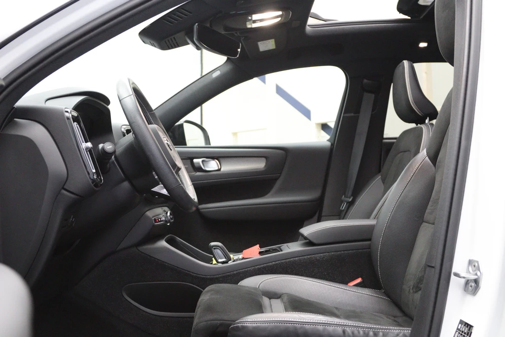 Volvo XC40 – foto 11