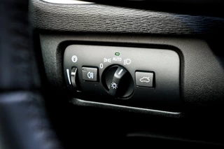 Volvo V40 – thumbnail 40