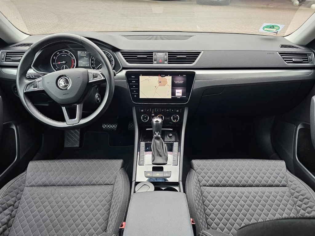 Škoda Superb – foto 37