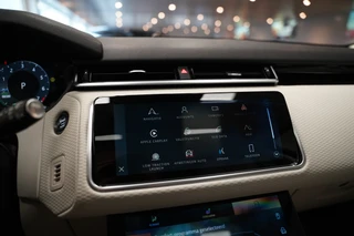 Land Rover Range Rover Velar – thumbnail 13