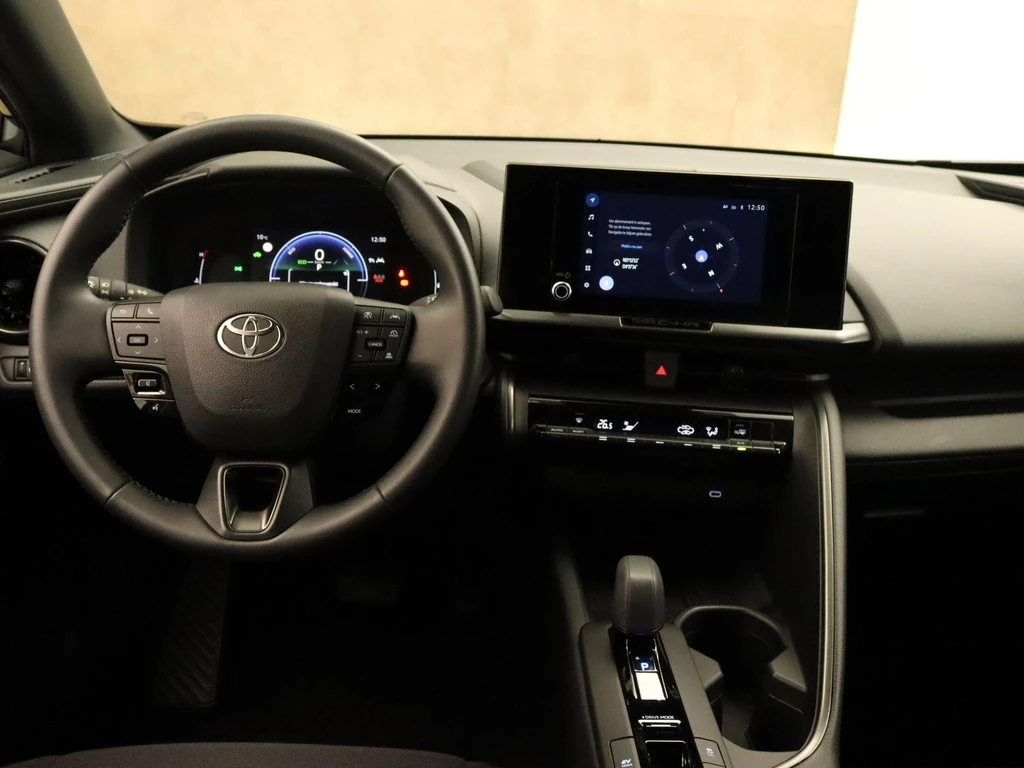 Toyota C-HR – foto 12