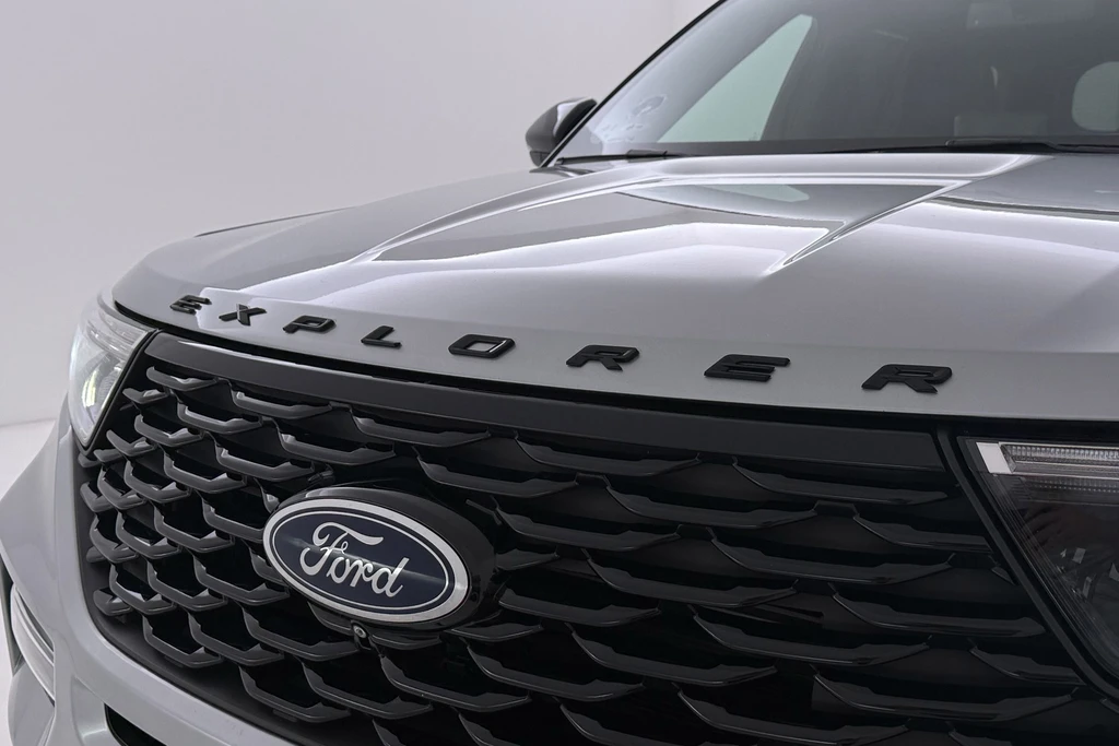 Ford Explorer – foto 55