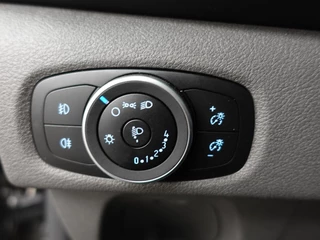 Ford Transit Custom – thumbnail 24