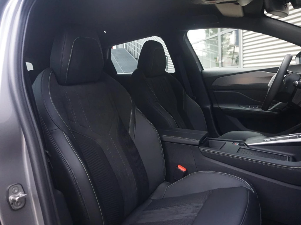 Peugeot e-308 – foto 41