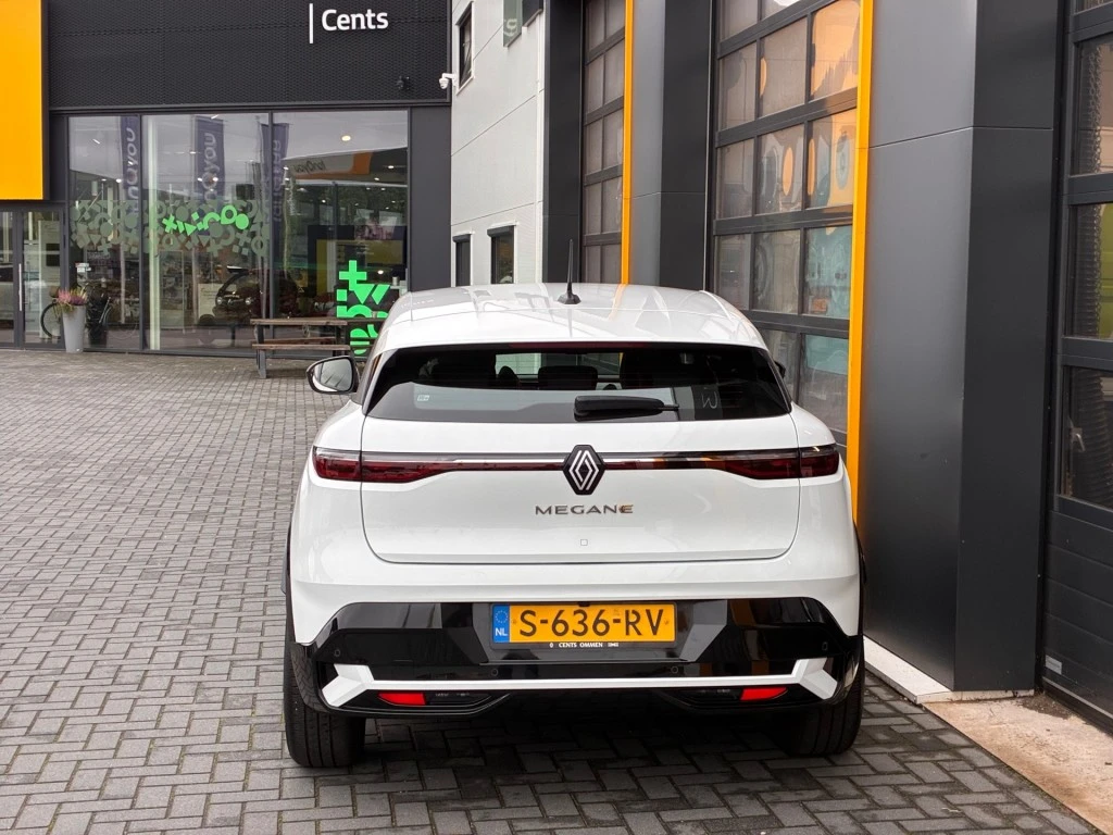 Renault Megane E-Tech – foto 4