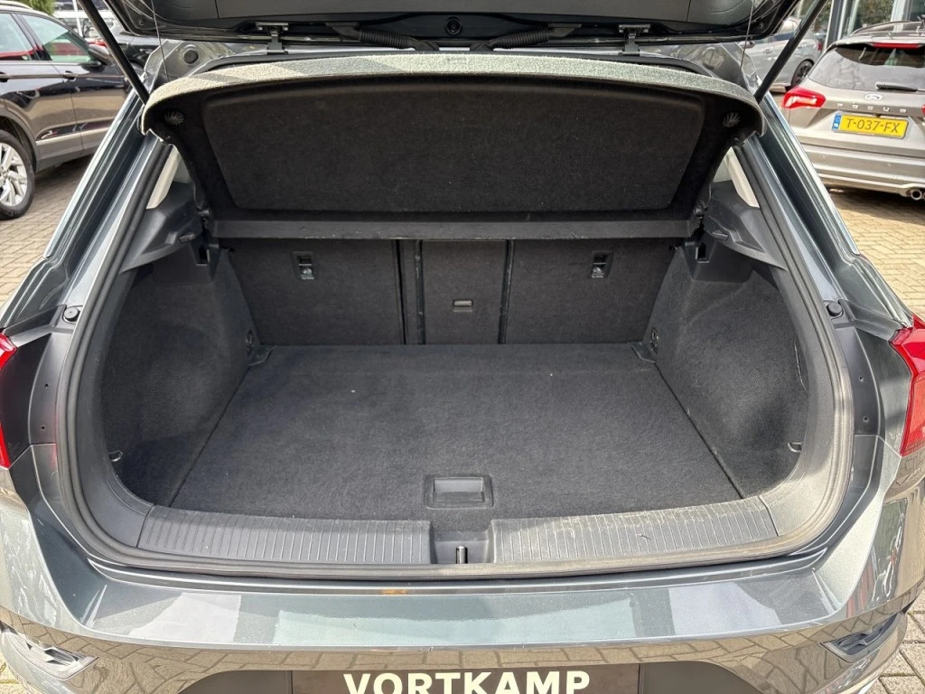 Volkswagen T-Roc – foto 10