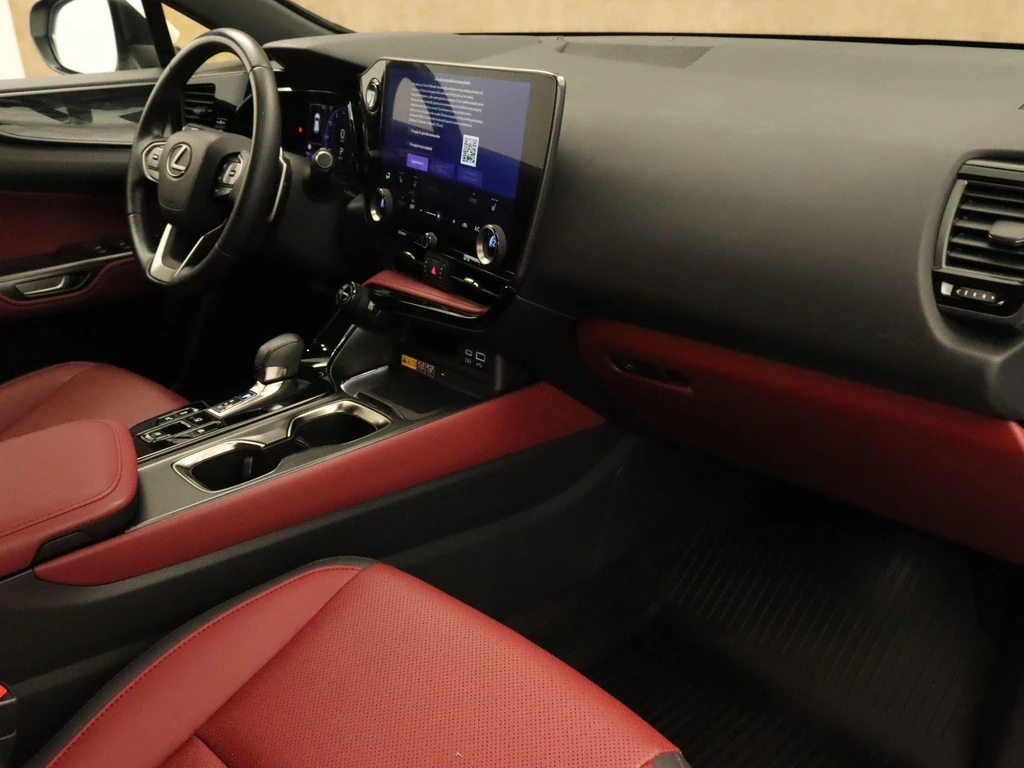 Lexus NX – foto 20