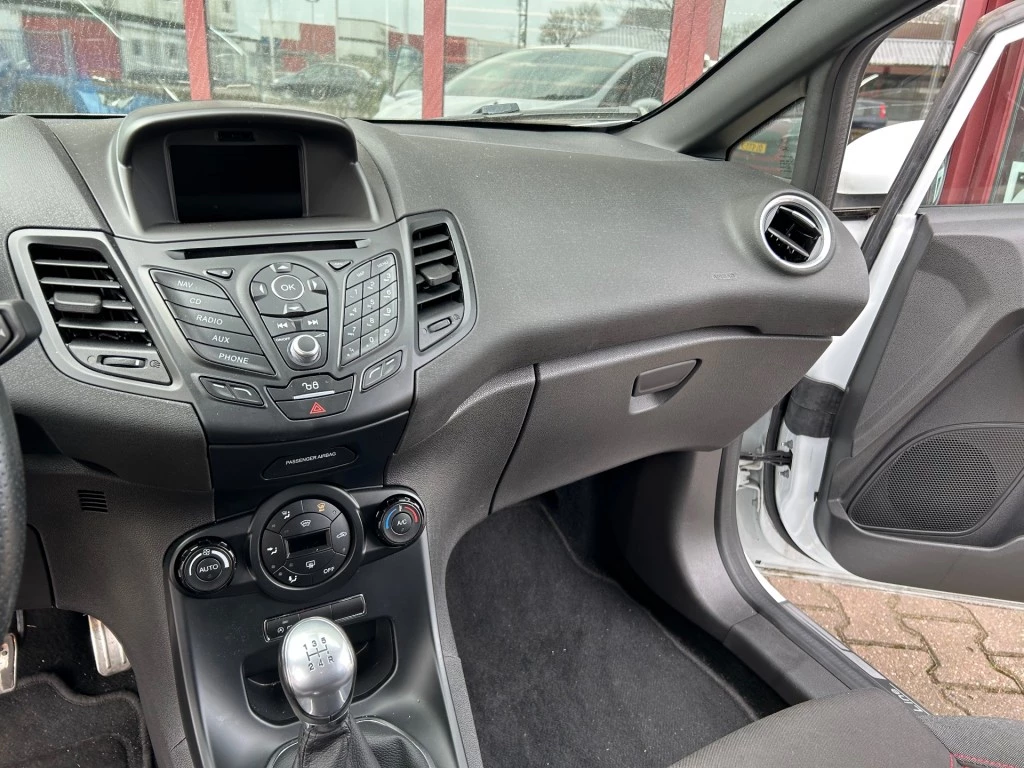 Ford Fiesta – foto 12
