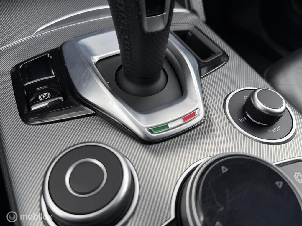 Alfa Romeo Stelvio – foto 34