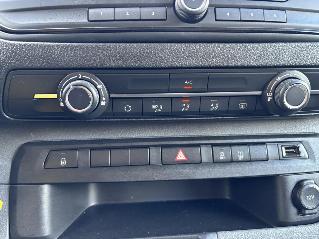 Opel Vivaro-e – foto 16