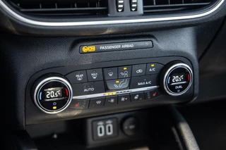 Ford Kuga – thumbnail 35