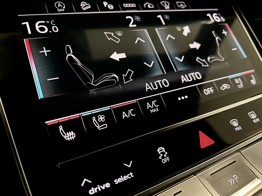 Audi RSQ8 – foto 19