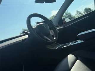 Tesla Model Y – thumbnail 11