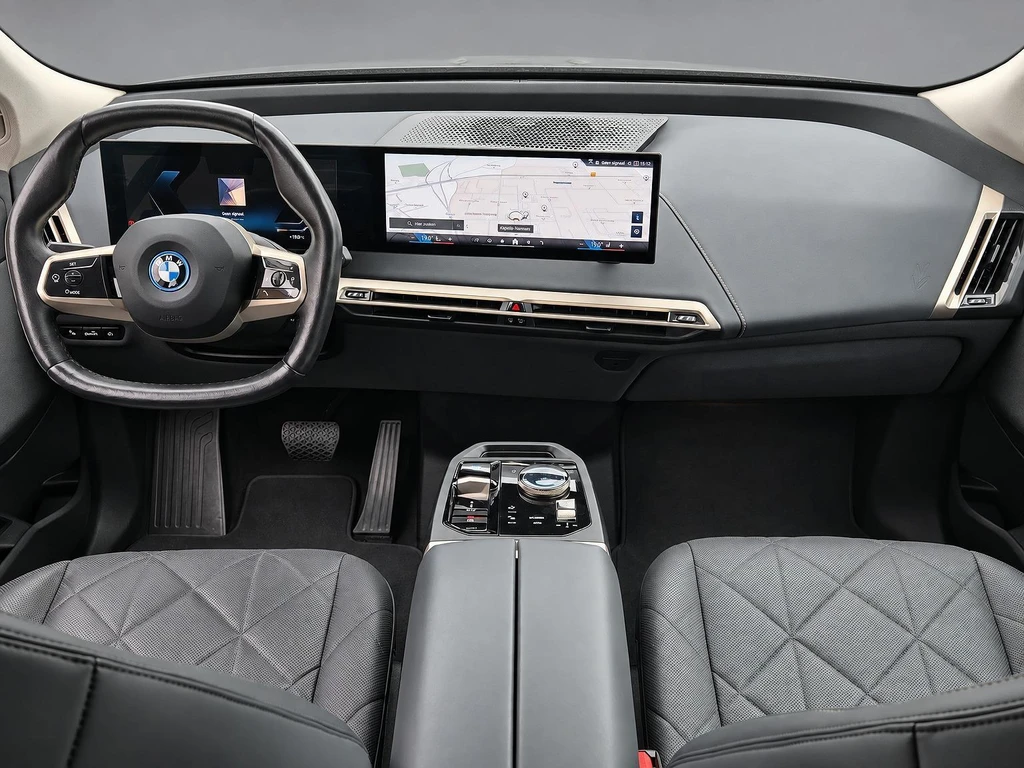 BMW iX – foto 9