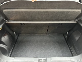 Suzuki Swift – thumbnail 23
