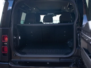 Land Rover Defender – thumbnail 46