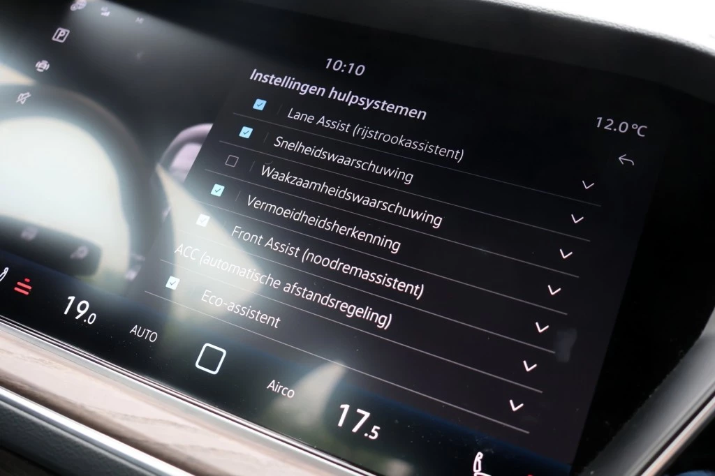Volkswagen Touareg – foto 22