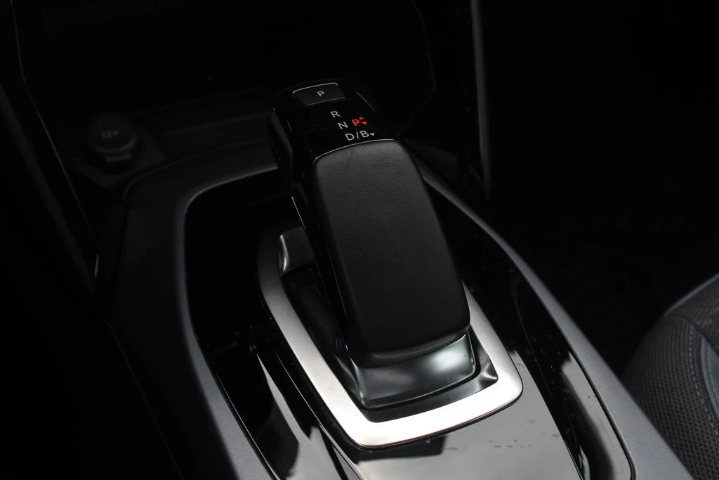 Peugeot e-2008 – foto 19