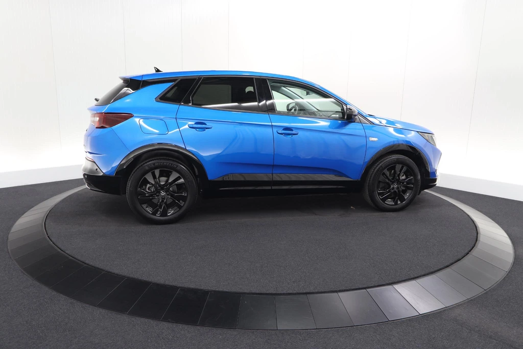 Opel Grandland – foto 12