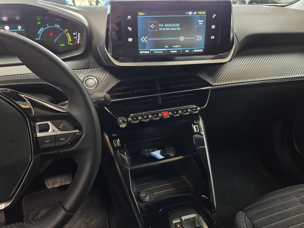 Peugeot e-2008 – foto 33