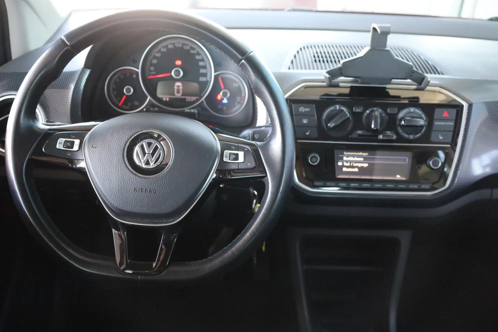 Volkswagen up! – foto 17