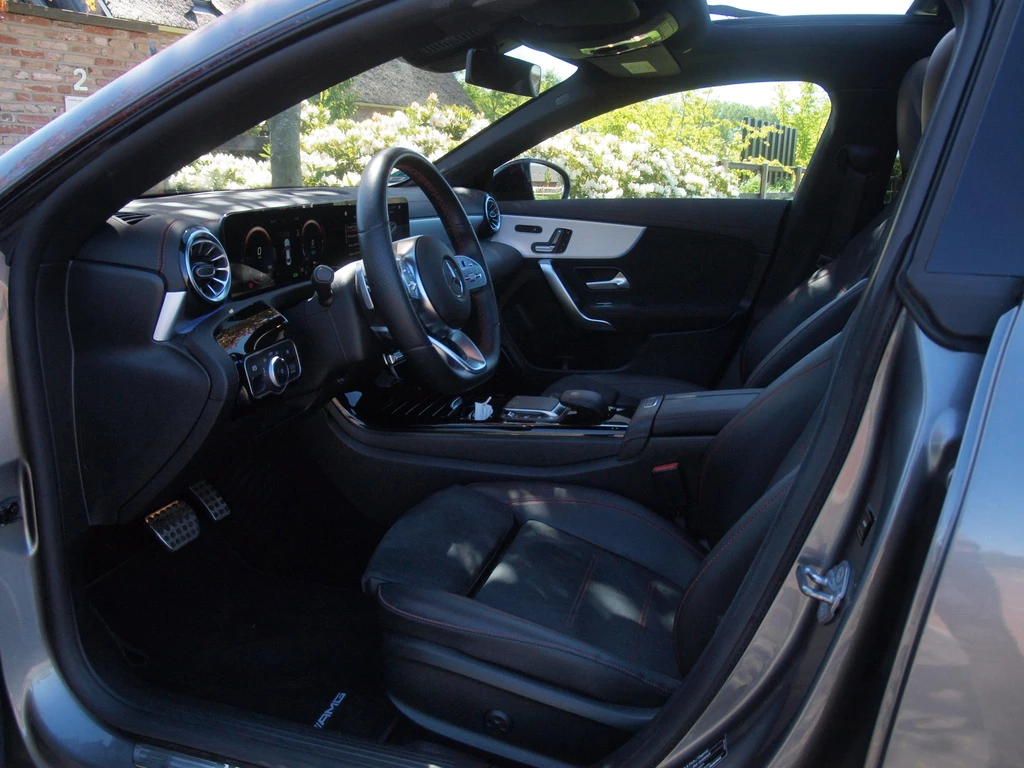 Mercedes-Benz CLA – foto 16