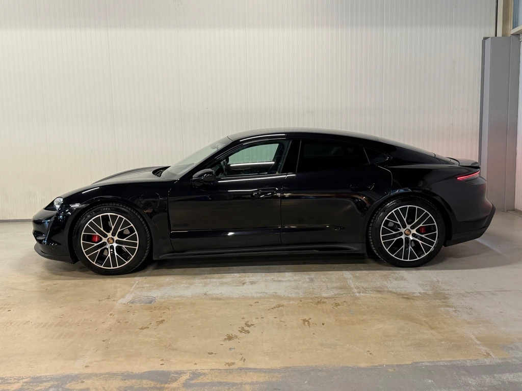 Porsche Taycan – foto 3