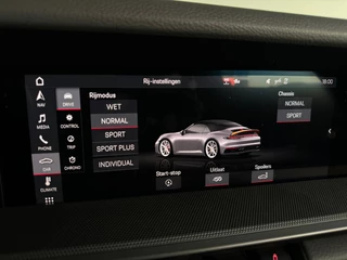 Porsche 911 – thumbnail 31