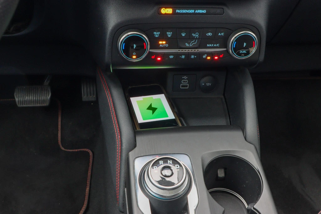 Ford Kuga – foto 39