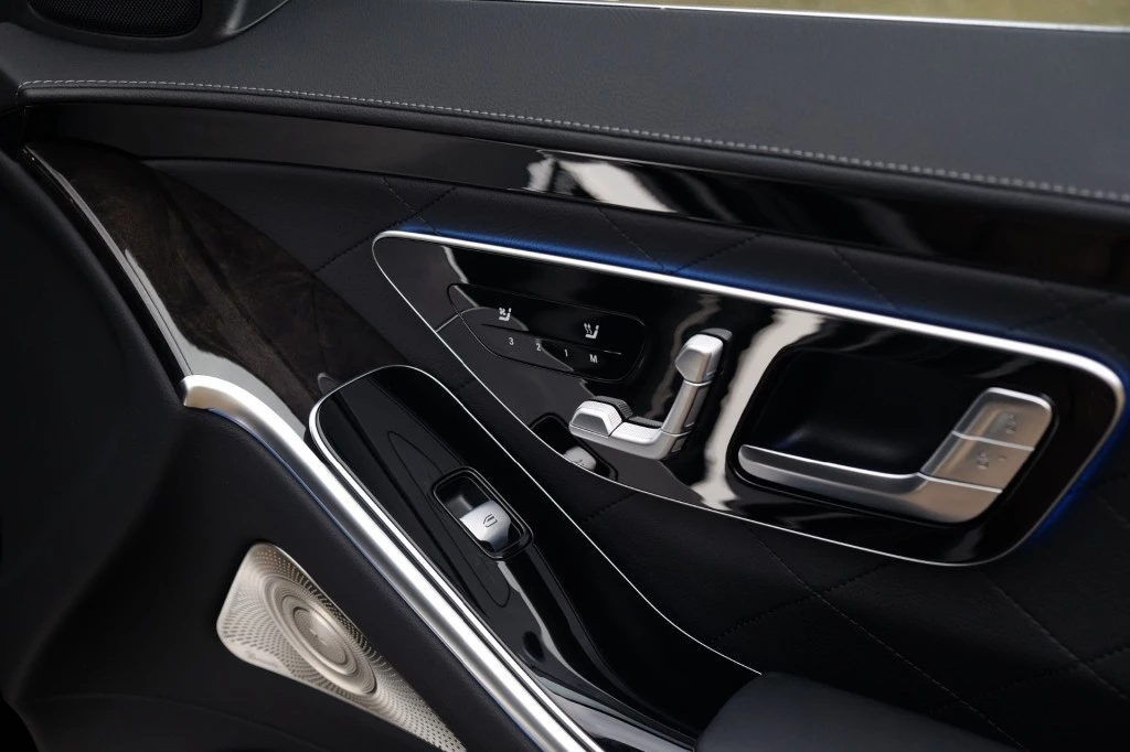Mercedes-Benz S-Klasse – foto 31