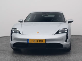 Porsche Taycan – thumbnail 15