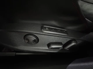 Volkswagen Golf – thumbnail 14