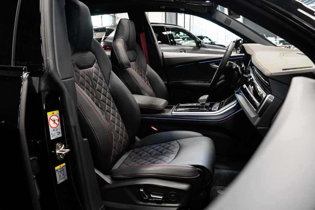 Audi Q8 – foto 18