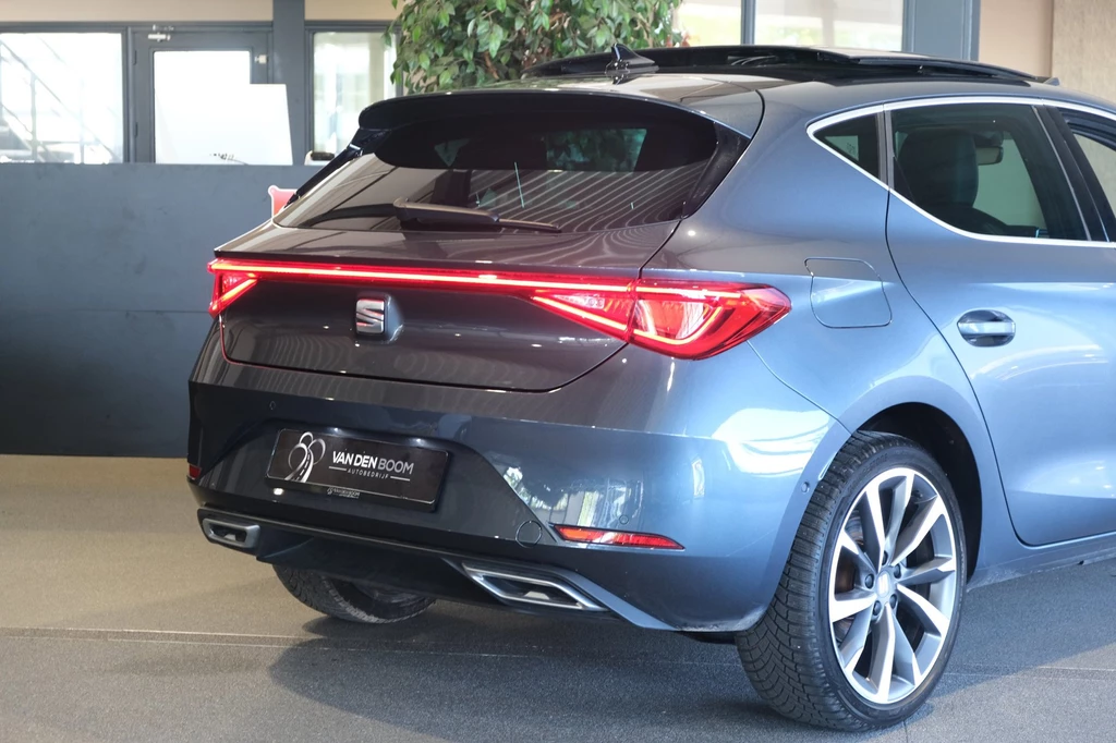 SEAT Leon – foto 6