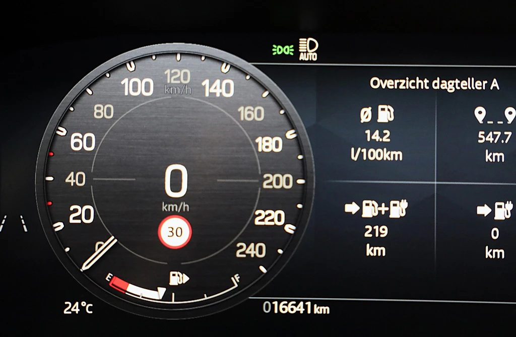 Land Rover Defender – foto 40
