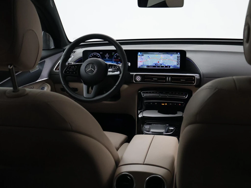 Mercedes-Benz EQC – foto 21