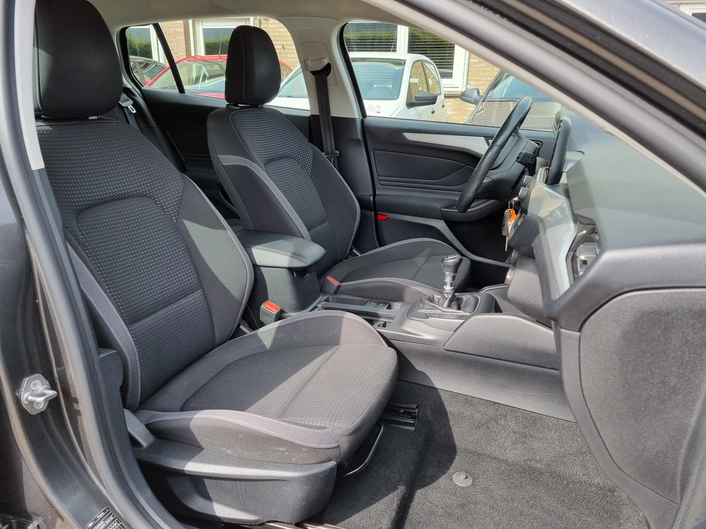 Ford Focus – foto 11