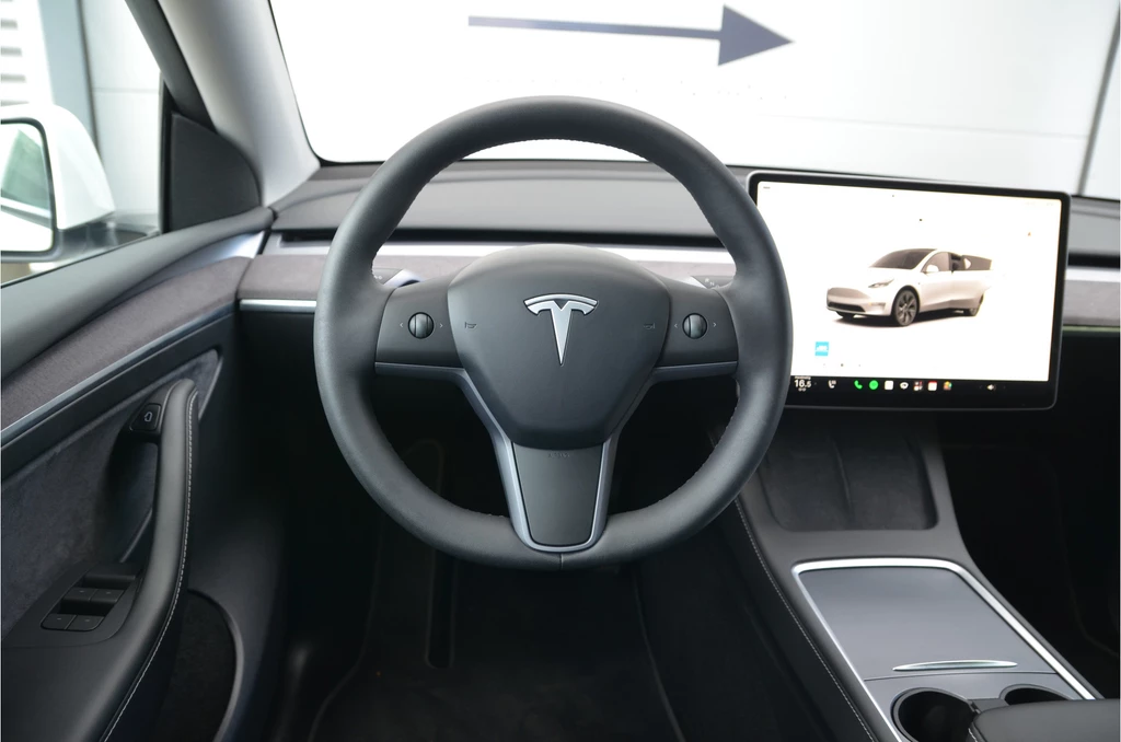 Tesla Model Y – foto 15