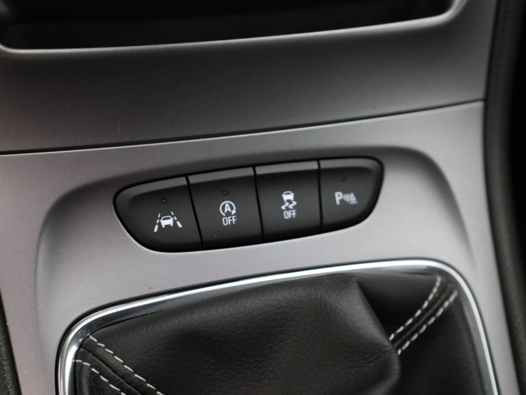 Opel Astra – foto 37
