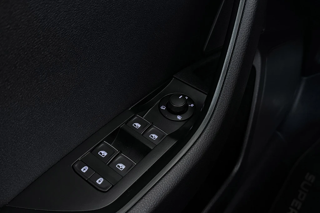 Škoda Superb – foto 46