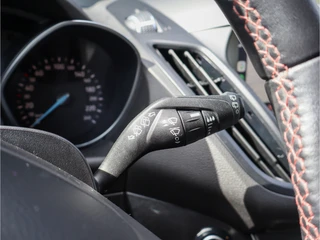 Ford Kuga – thumbnail 17