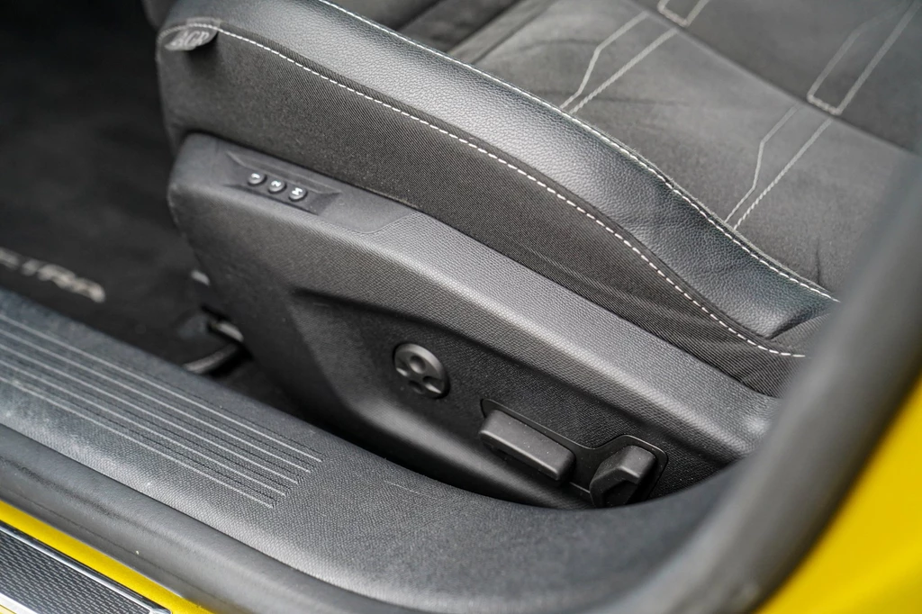 Opel Astra – foto 28