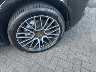 Porsche Cayenne – thumbnail 13