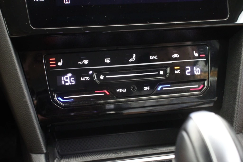 Volkswagen Passat – foto 29