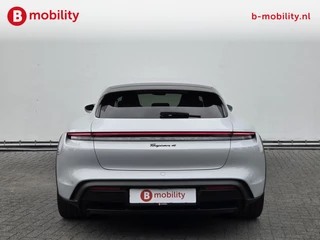 Porsche Taycan – thumbnail 4