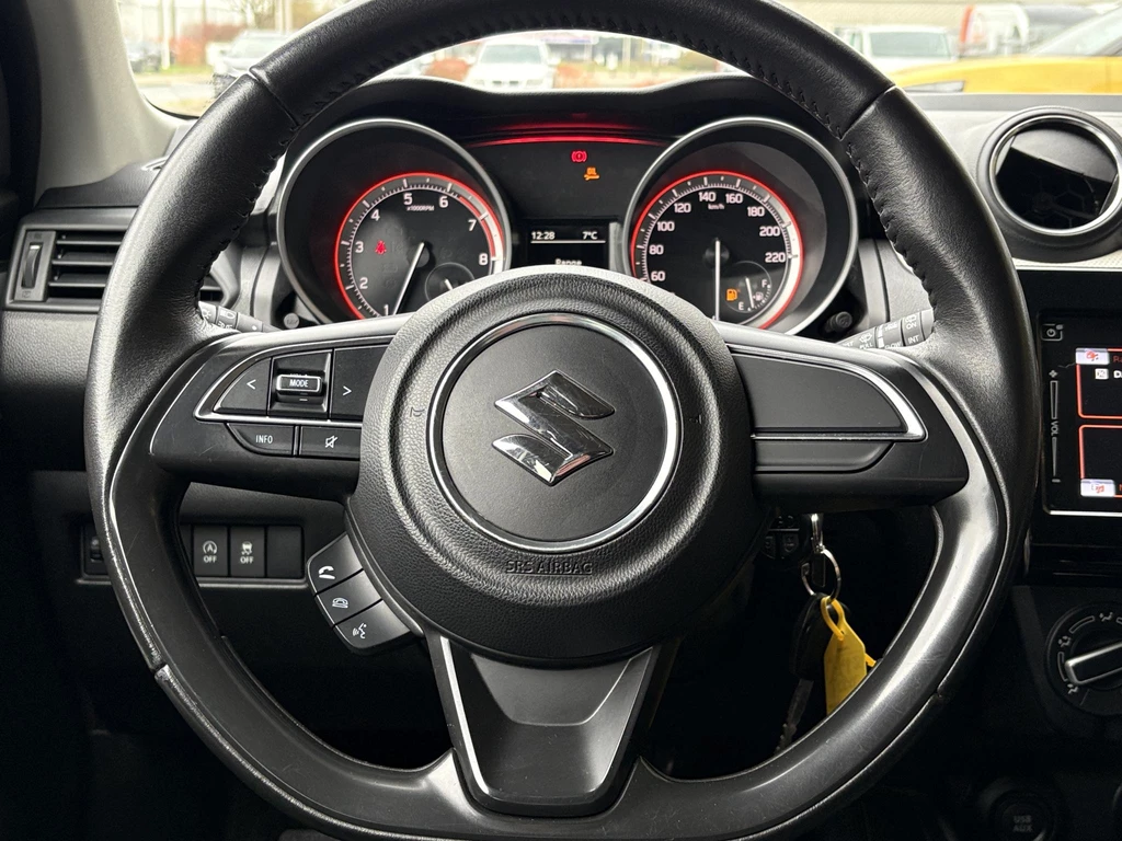 Suzuki Swift – foto 16