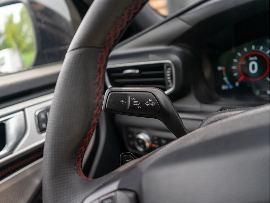 Ford Explorer – foto 13