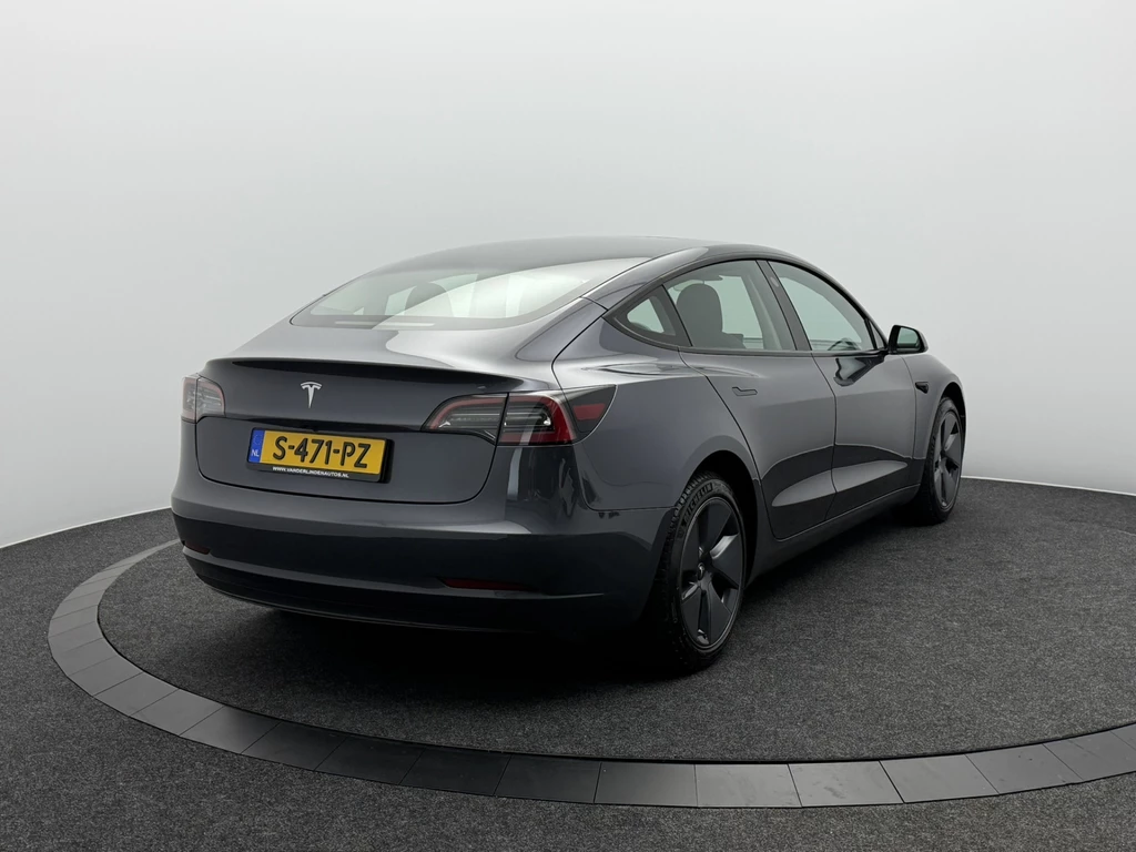 Tesla Model 3 – foto 5
